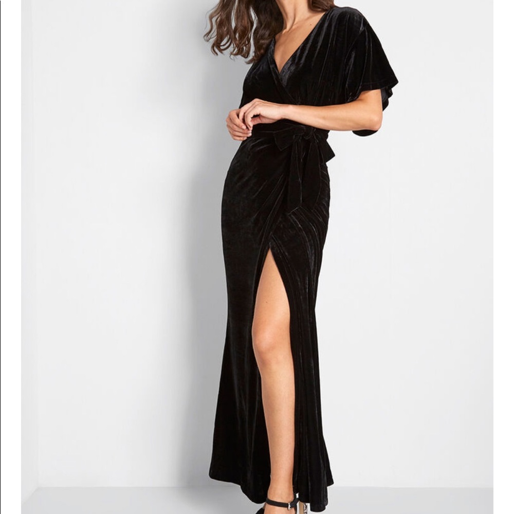 ♠️Sold♠️ Collectif Vintage Style Black Velvet Dress NWOT